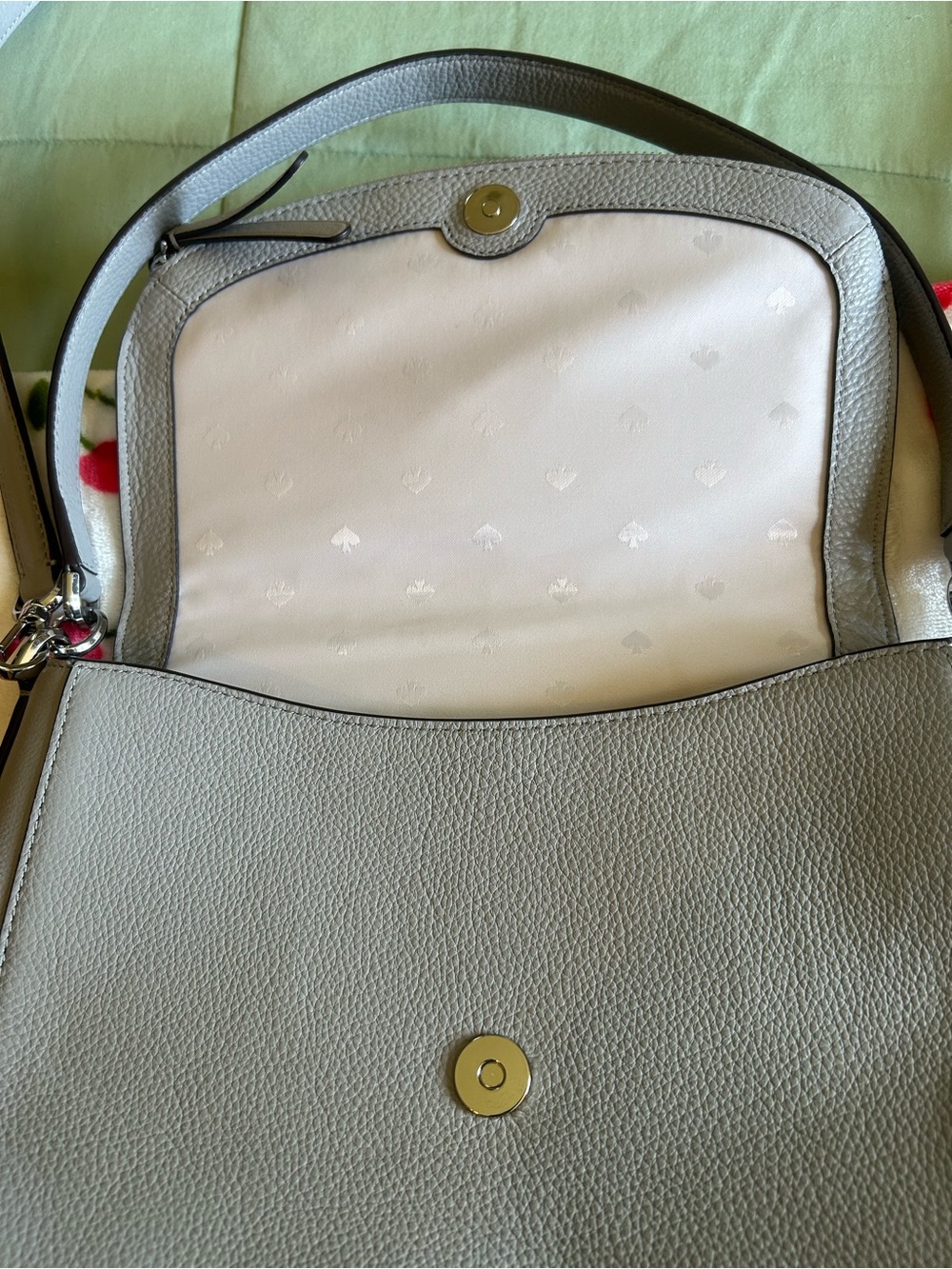 kate spade Pebbled Leather Jackson flap Crossbody in Light Gray - Picture 3 of 10